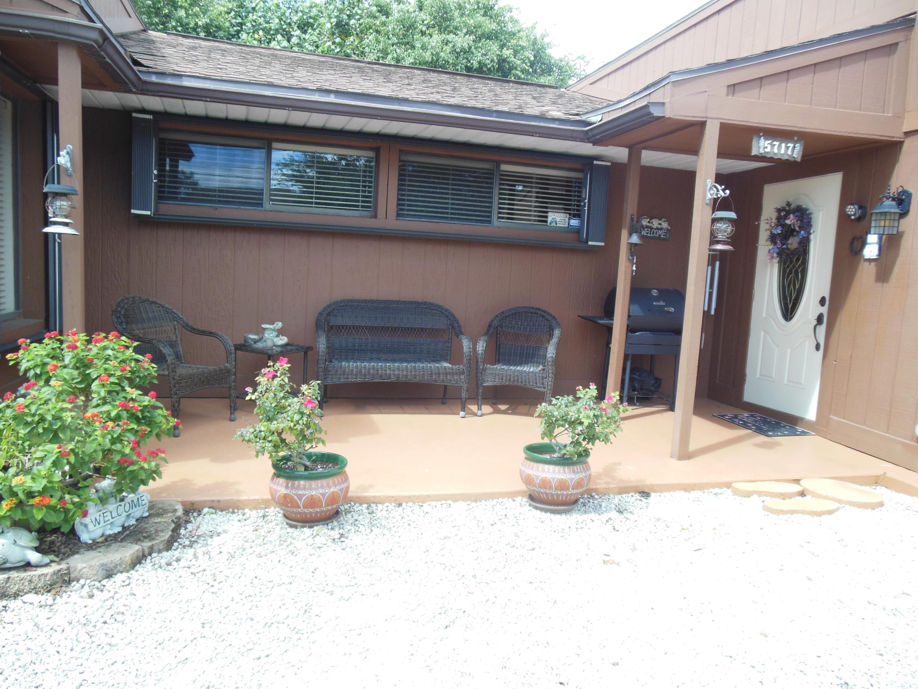 5717 Raintree Trail Fort Pierce, FL 34982 - Photo 2 of 24 Front Porch