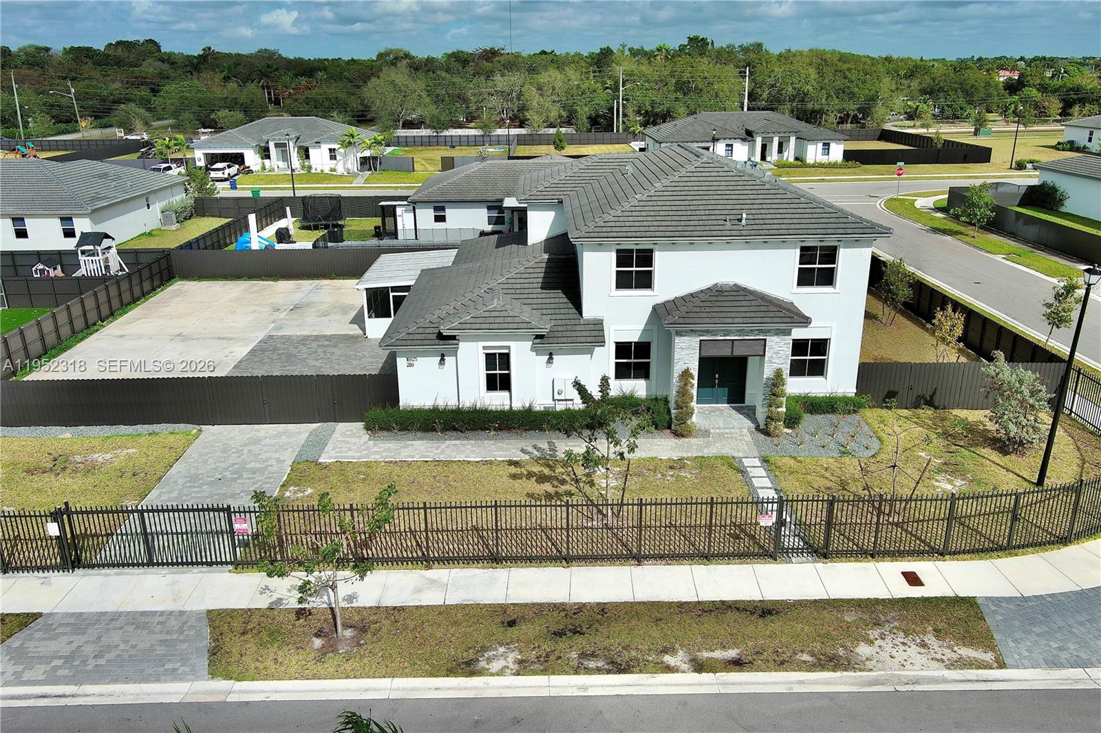 16925 Southwest 289th Terrace Homestead, FL 33033 - Photo 47 of 58 a view of a big yard