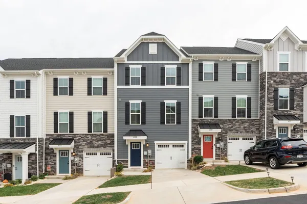$2,500 | 4022 Purple Flora Bend, Charlottesville, VA 22911