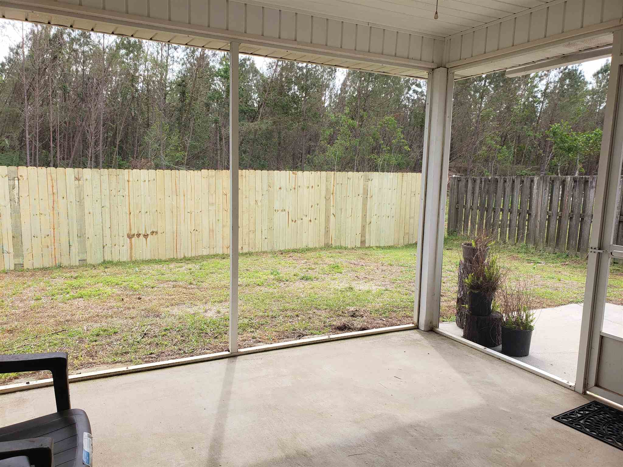16730 Sugar Loop Foley, AL 36535 - Photo 22 of 25 Screen Porch