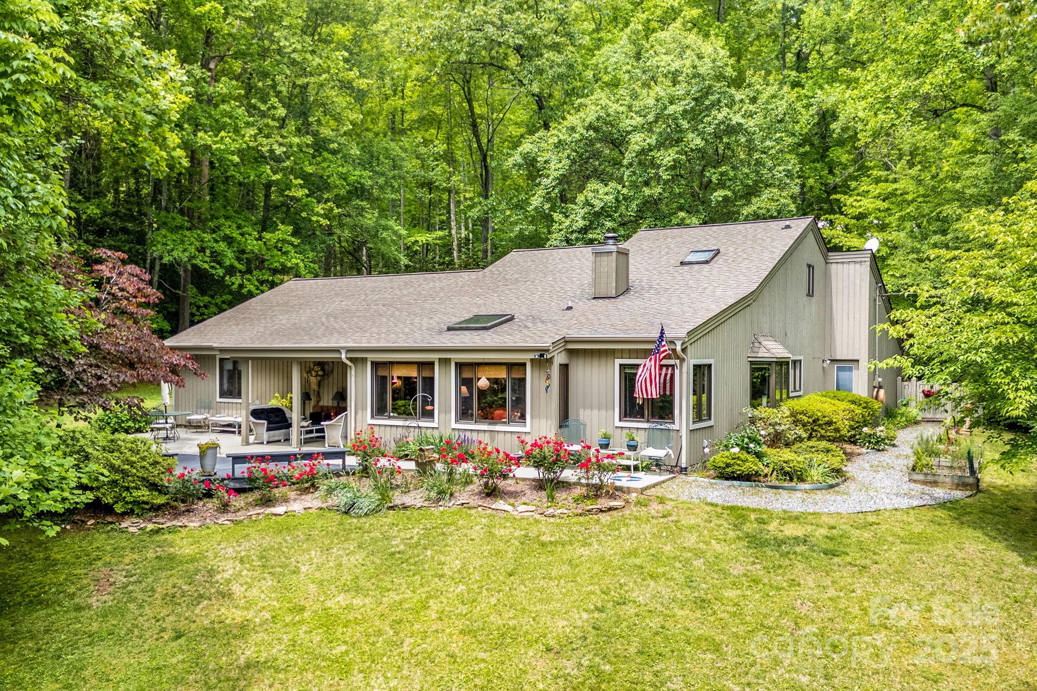 43 Amaroo Ridge Sylva, NC 28779 - Photo 2 of 35 Gallery Image 2