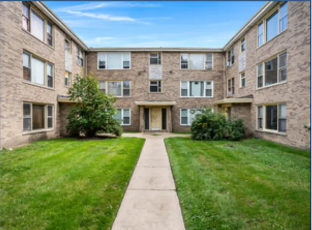 $55,000 | 7911 South Ellis Avenue, Unit 3, Chicago, IL 60619
