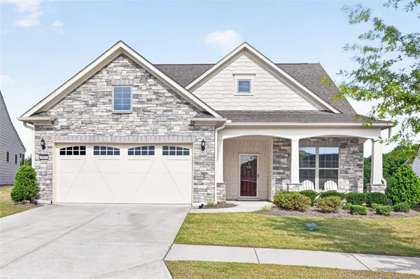 $689,900 | 4961 Adler Court, Hoschton, GA 30548