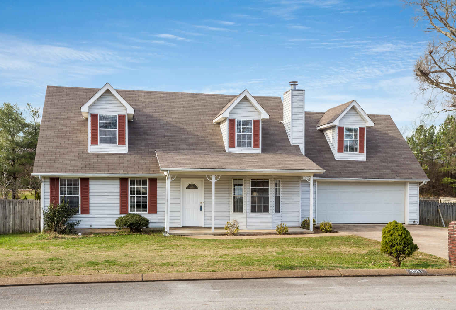 2511 Standifer Oaks Road Chattanooga, TN 37421 - Photo 1 of 18 2511_Standifer_Oaks_Dr_002