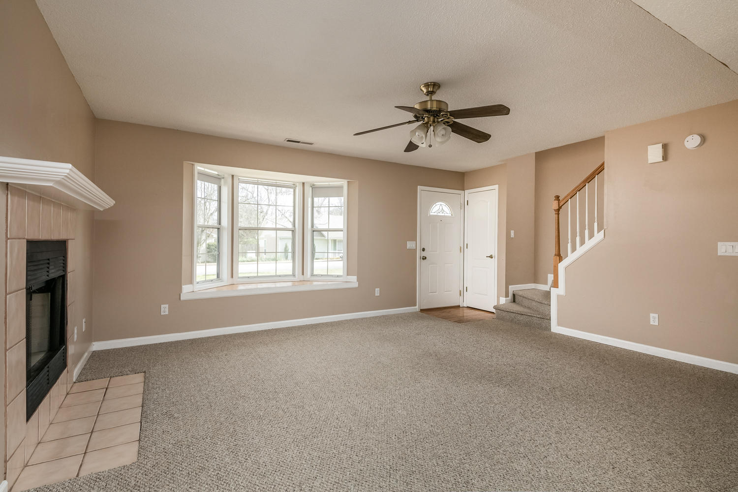 2511 Standifer Oaks Road Chattanooga, TN 37421 - Photo 2 of 18 2511_Standifer_Oaks_Dr_010
