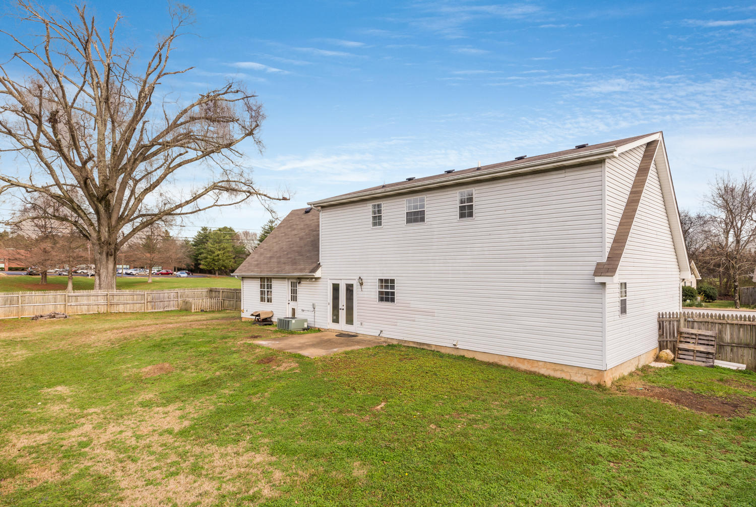 2511 Standifer Oaks Road Chattanooga, TN 37421 - Photo 17 of 18 2511_Standifer_Oaks_Dr_007