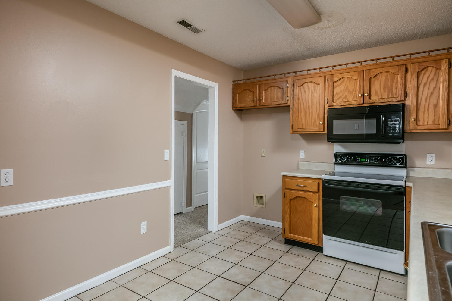 2511 Standifer Oaks Road Chattanooga, TN 37421 - Photo 6 of 18 2511_Standifer_Oaks_Dr_014