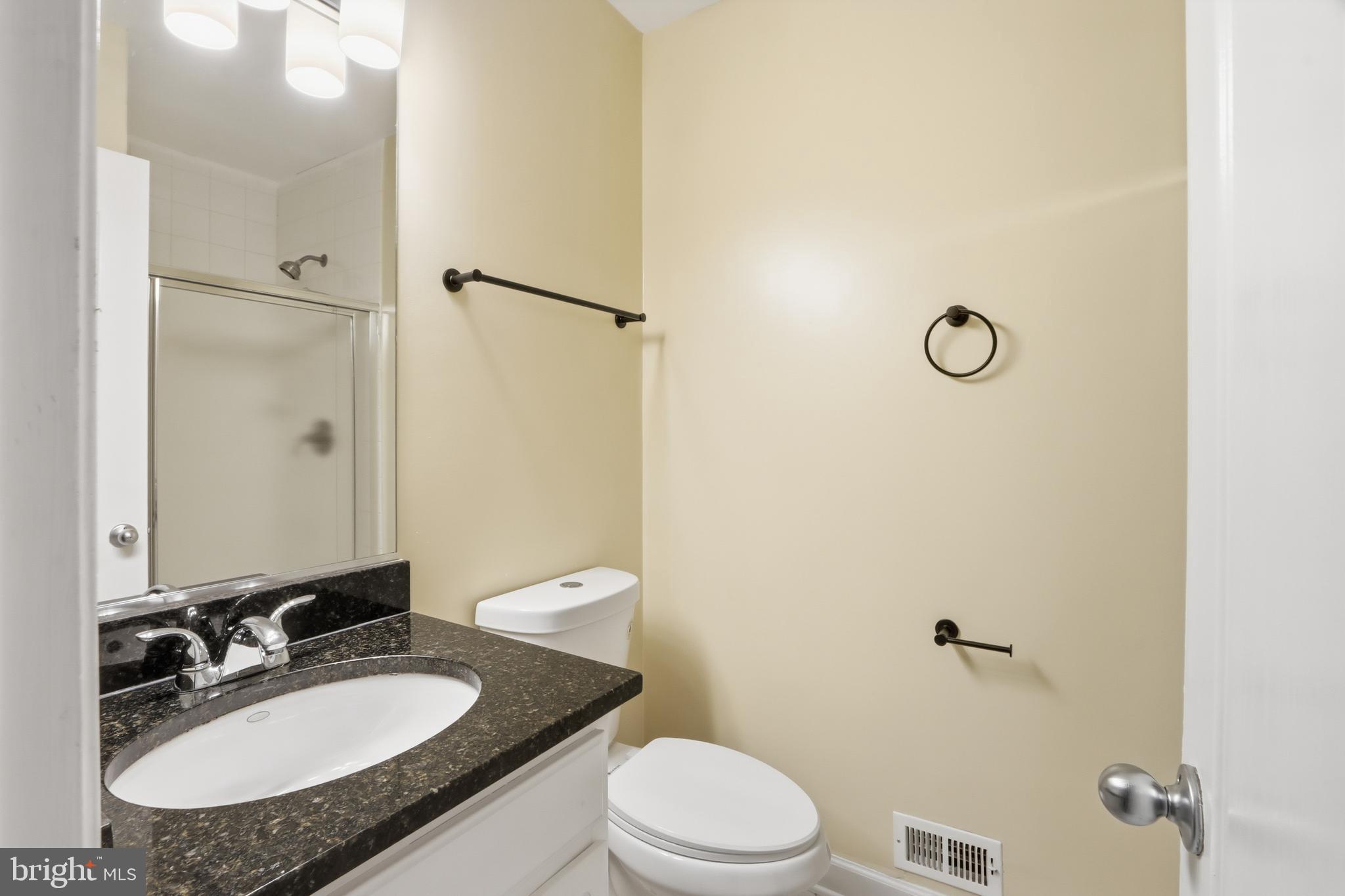 4009 Chesterwood Drive, Unit 4009 Silver Spring, MD 20906 - Photo 11 of 32