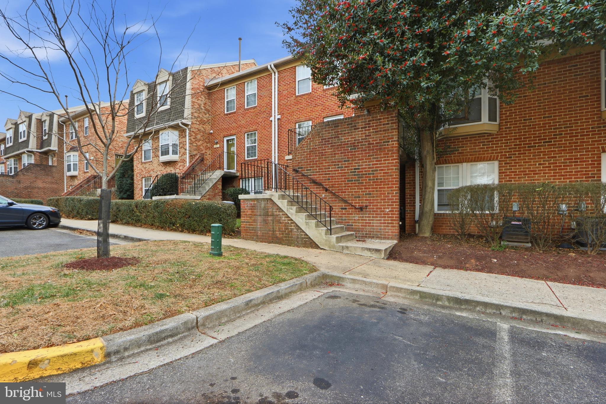 4009 Chesterwood Drive, Unit 4009 Silver Spring, MD 20906 - Photo 27 of 32