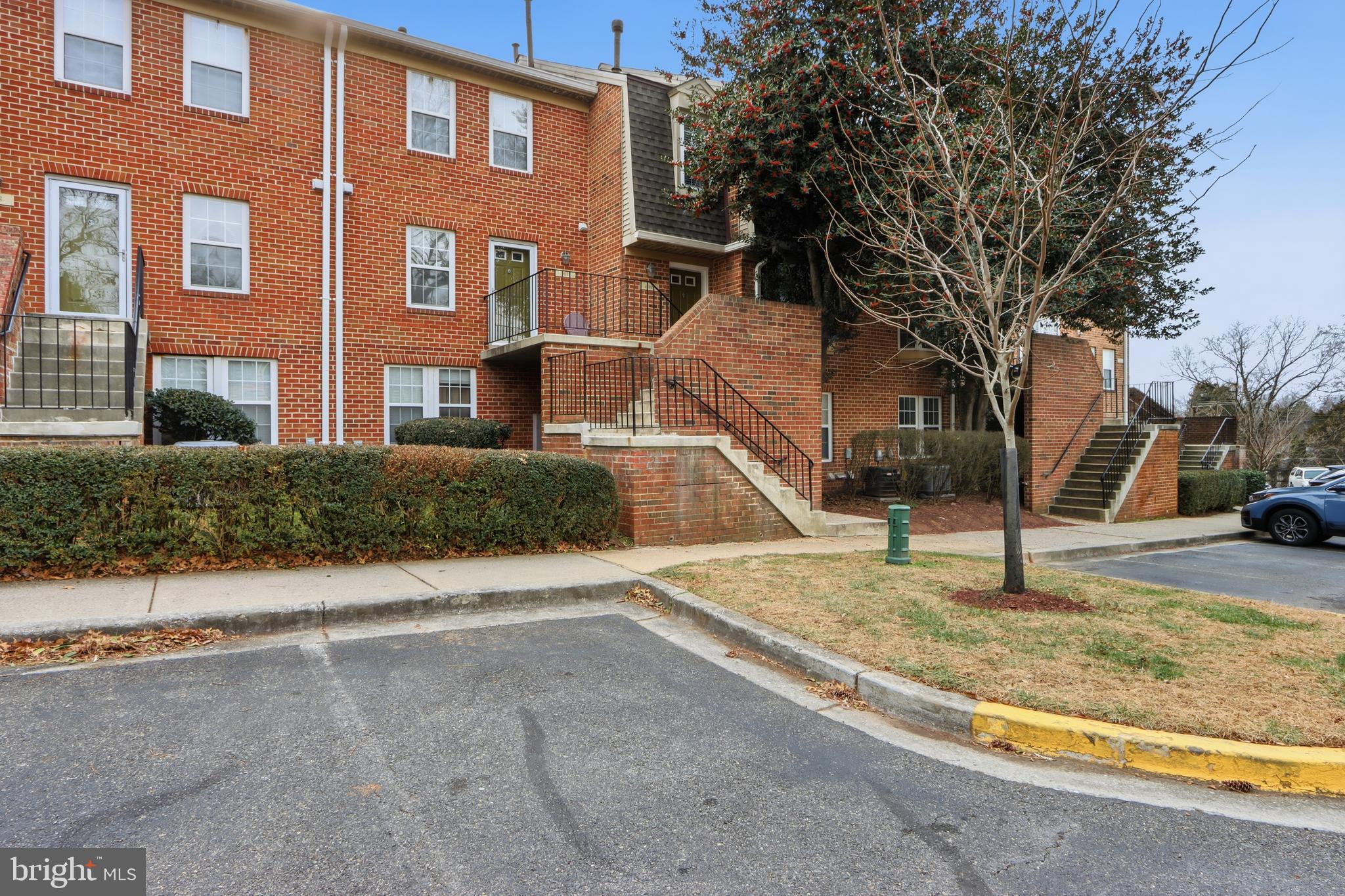 4009 Chesterwood Drive, Unit 4009 Silver Spring, MD 20906 - Photo 31 of 32
