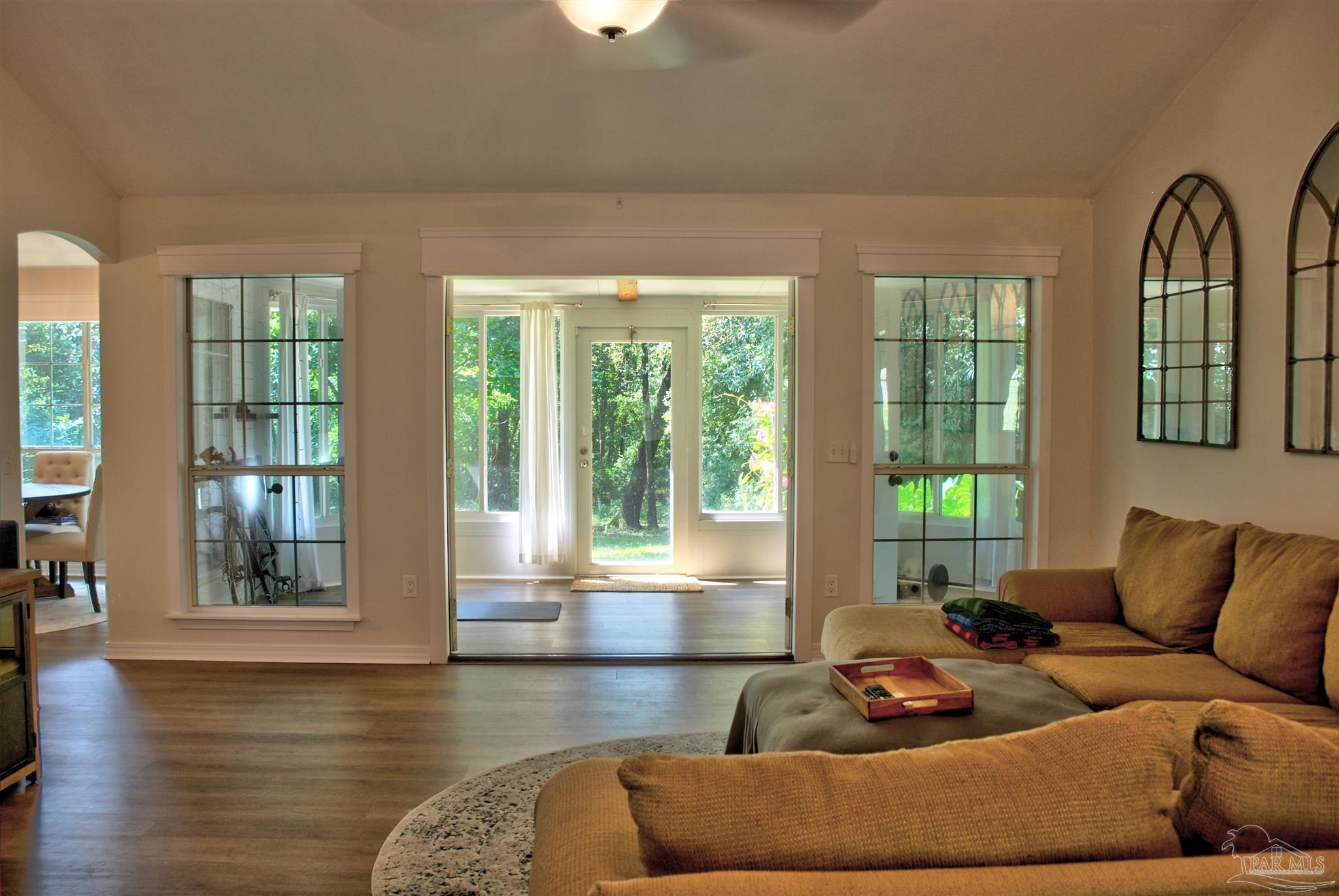 1509 Rivers Street Pensacola, FL 32514 - Photo 5 of 30 Gallery Image 5
