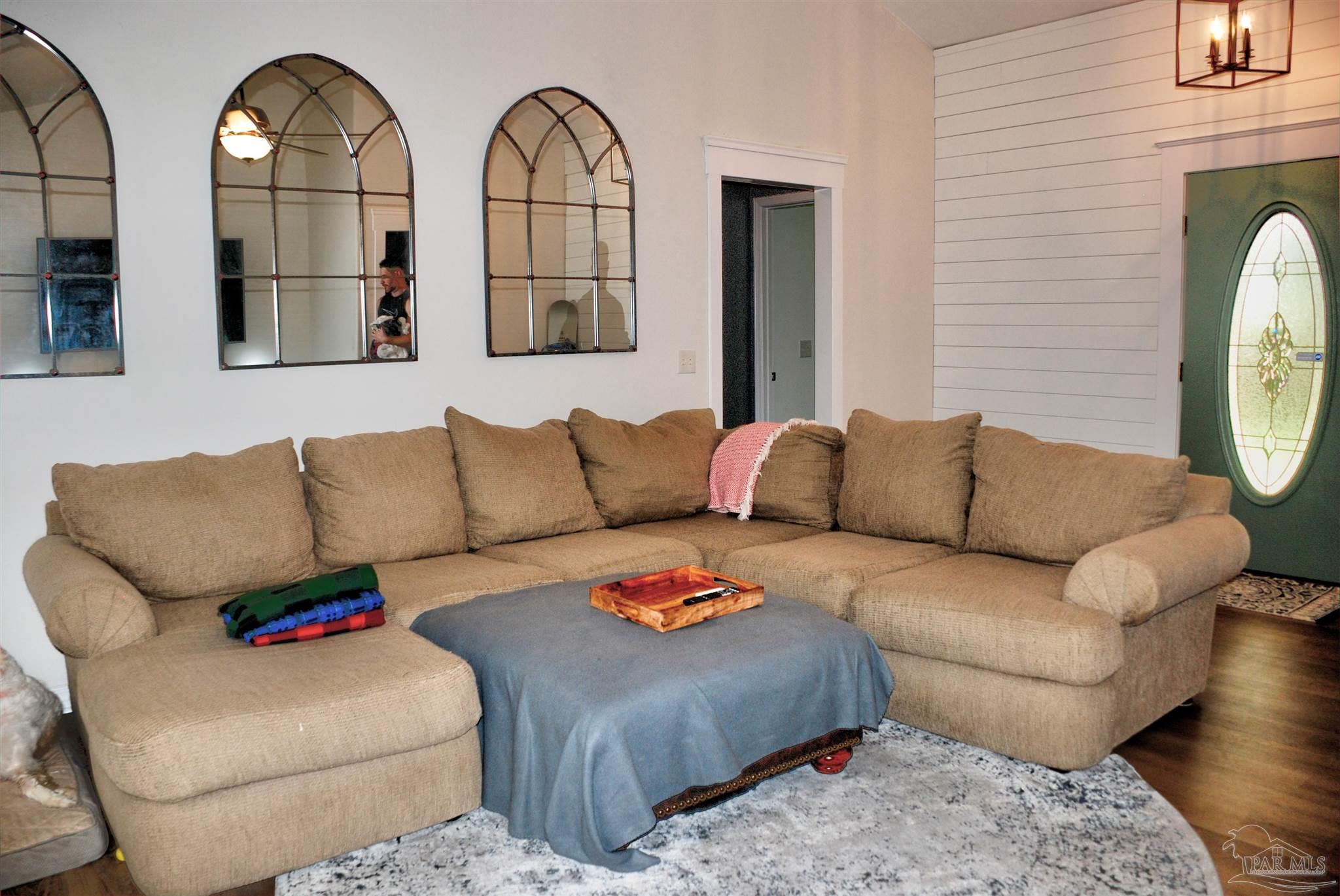 1509 Rivers Street Pensacola, FL 32514 - Photo 6 of 30 Gallery Image 6