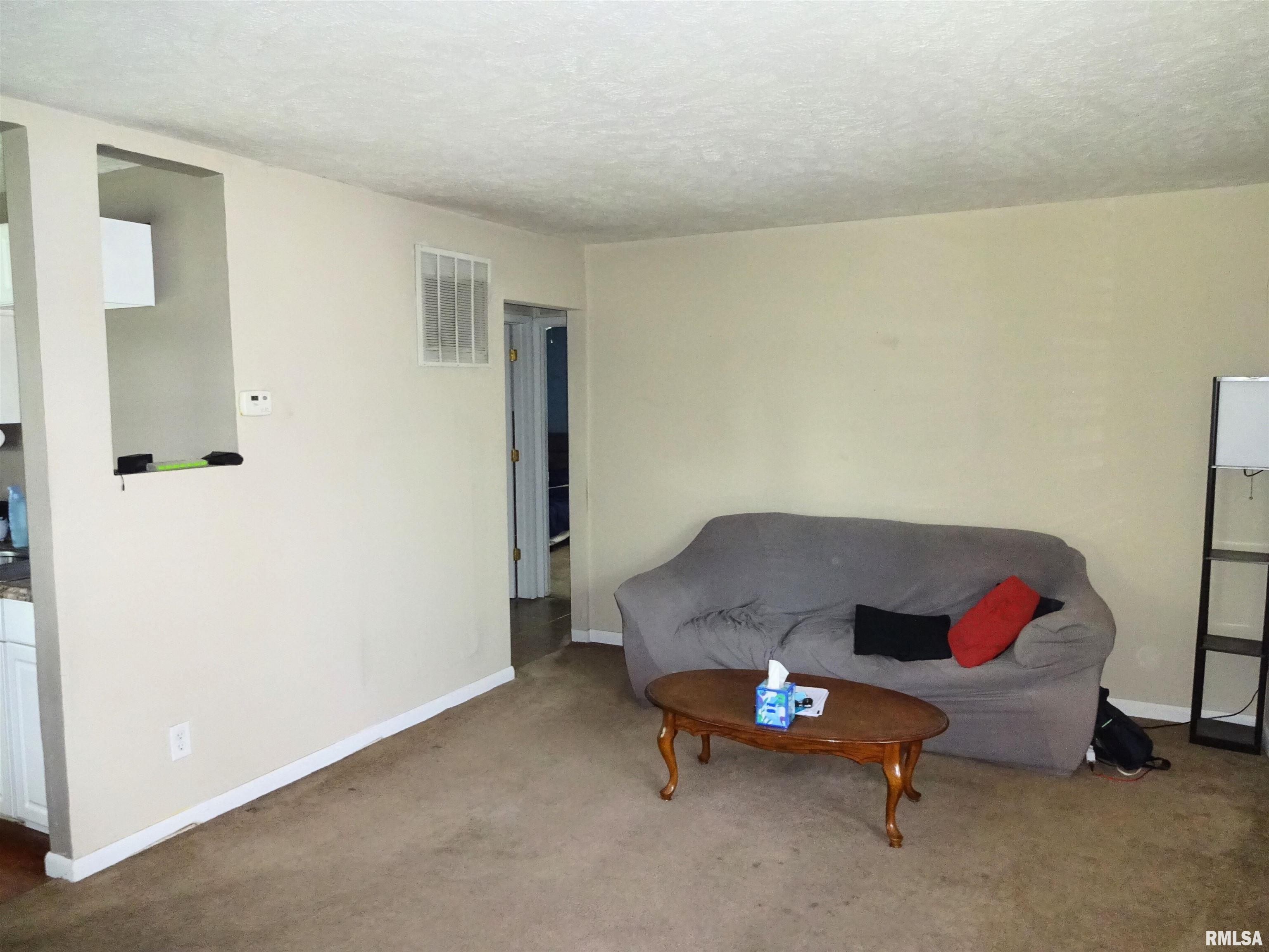 1653 West Adams Street Springfield, IL 62704 - Photo 2 of 16 Gallery Image 2