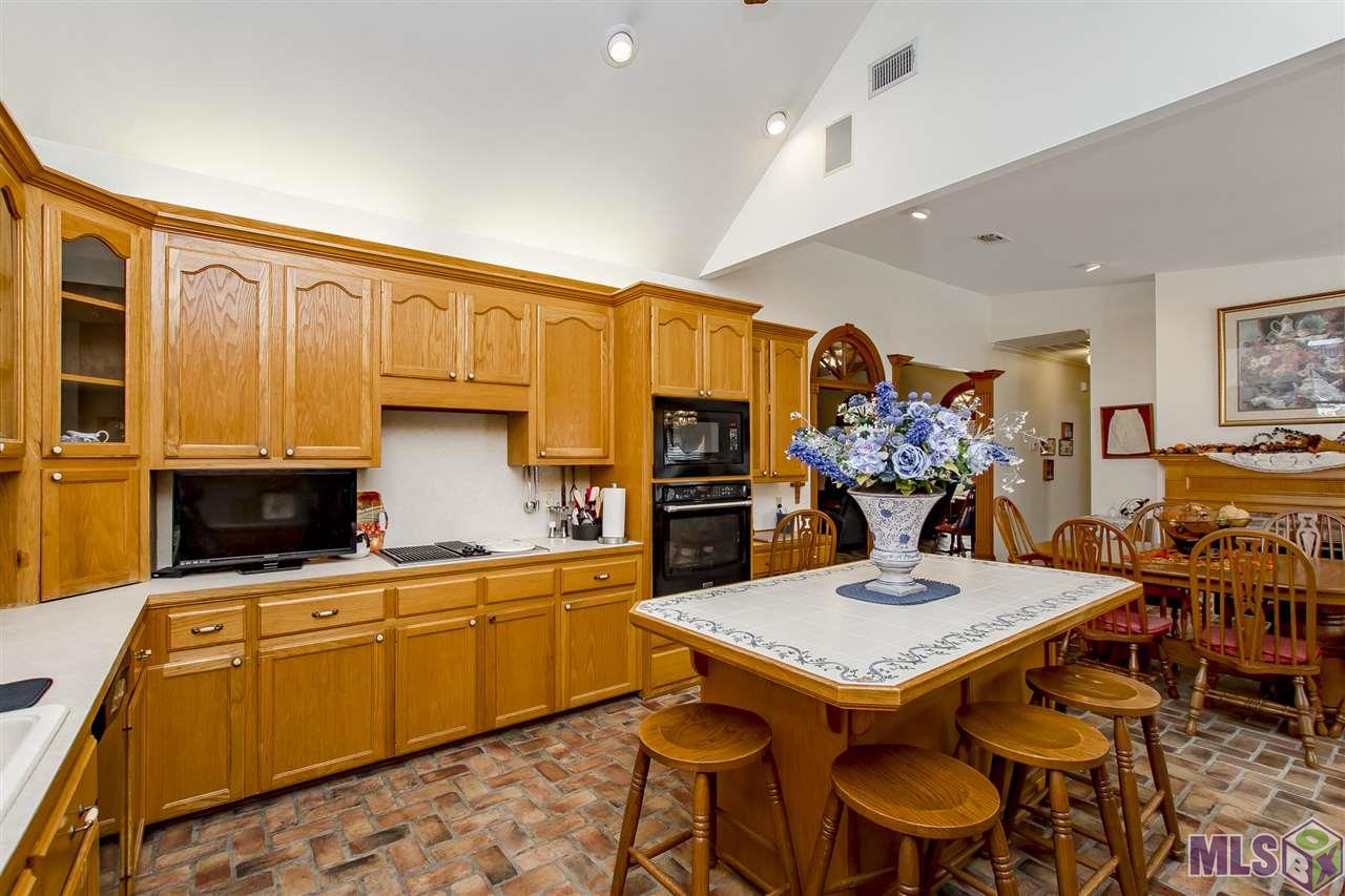 1631 Heatherview Court Baton Rouge, LA 70815 - Photo 13 of 42 Gallery Image 13