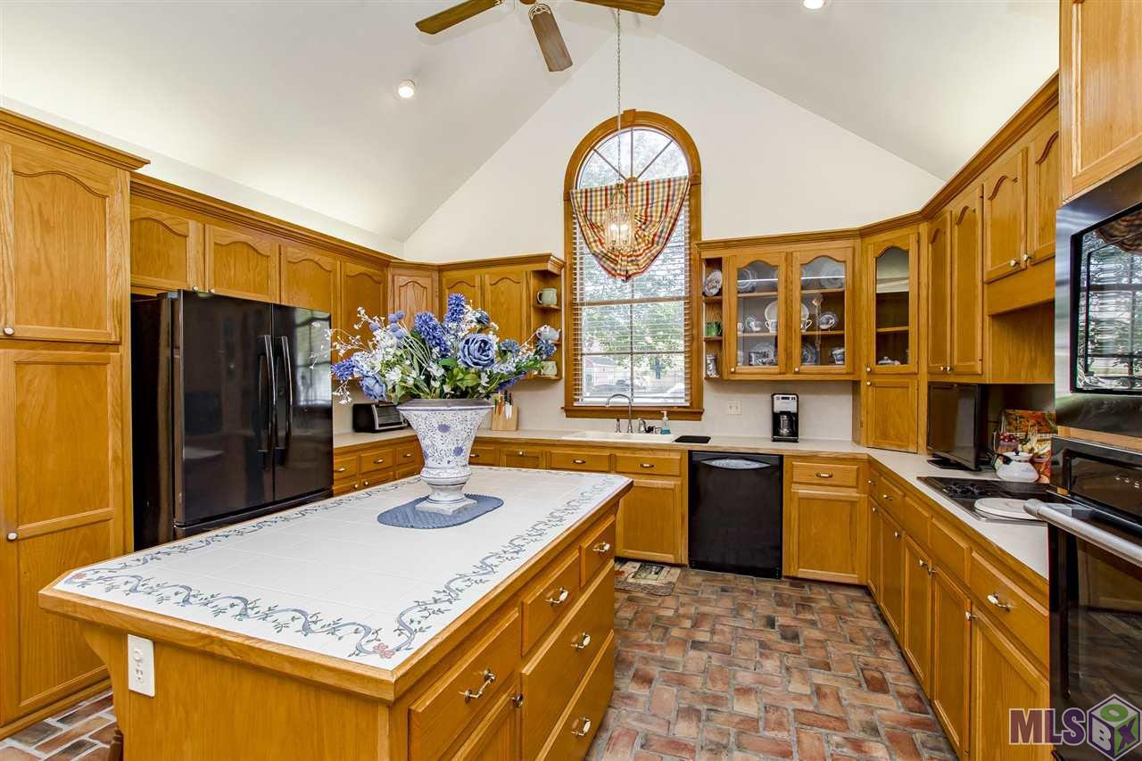 1631 Heatherview Court Baton Rouge, LA 70815 - Photo 15 of 42 Gallery Image 15
