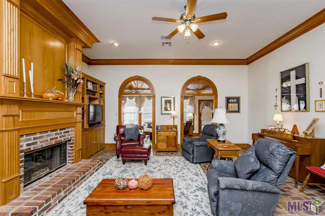 1631 Heatherview Court Baton Rouge, LA 70815 - Photo 9 of 42 Gallery Image 9
