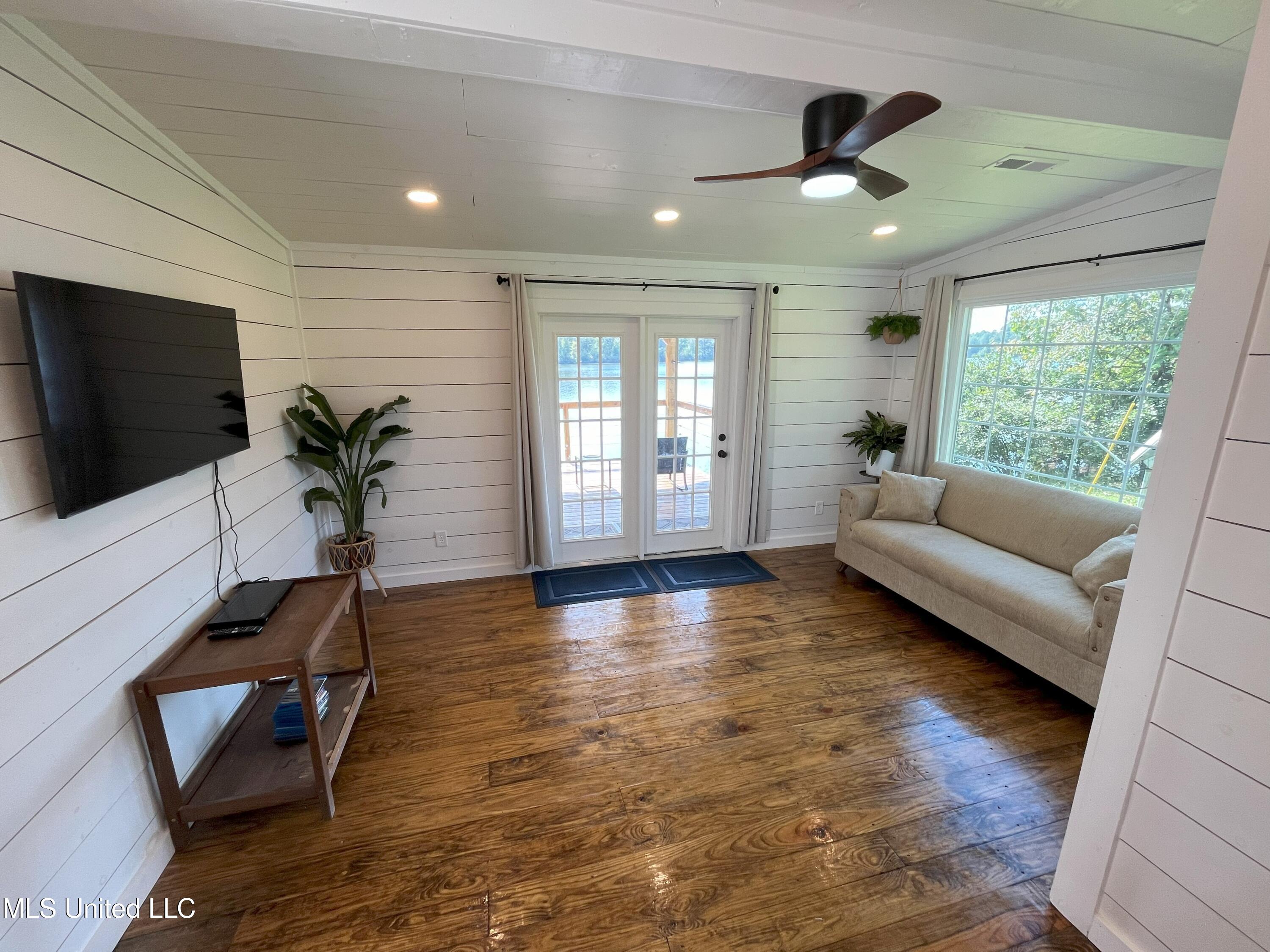 111 County Road, Unit 424D Ripley, MS 38663 - Photo 15 of 38 IMG_0133