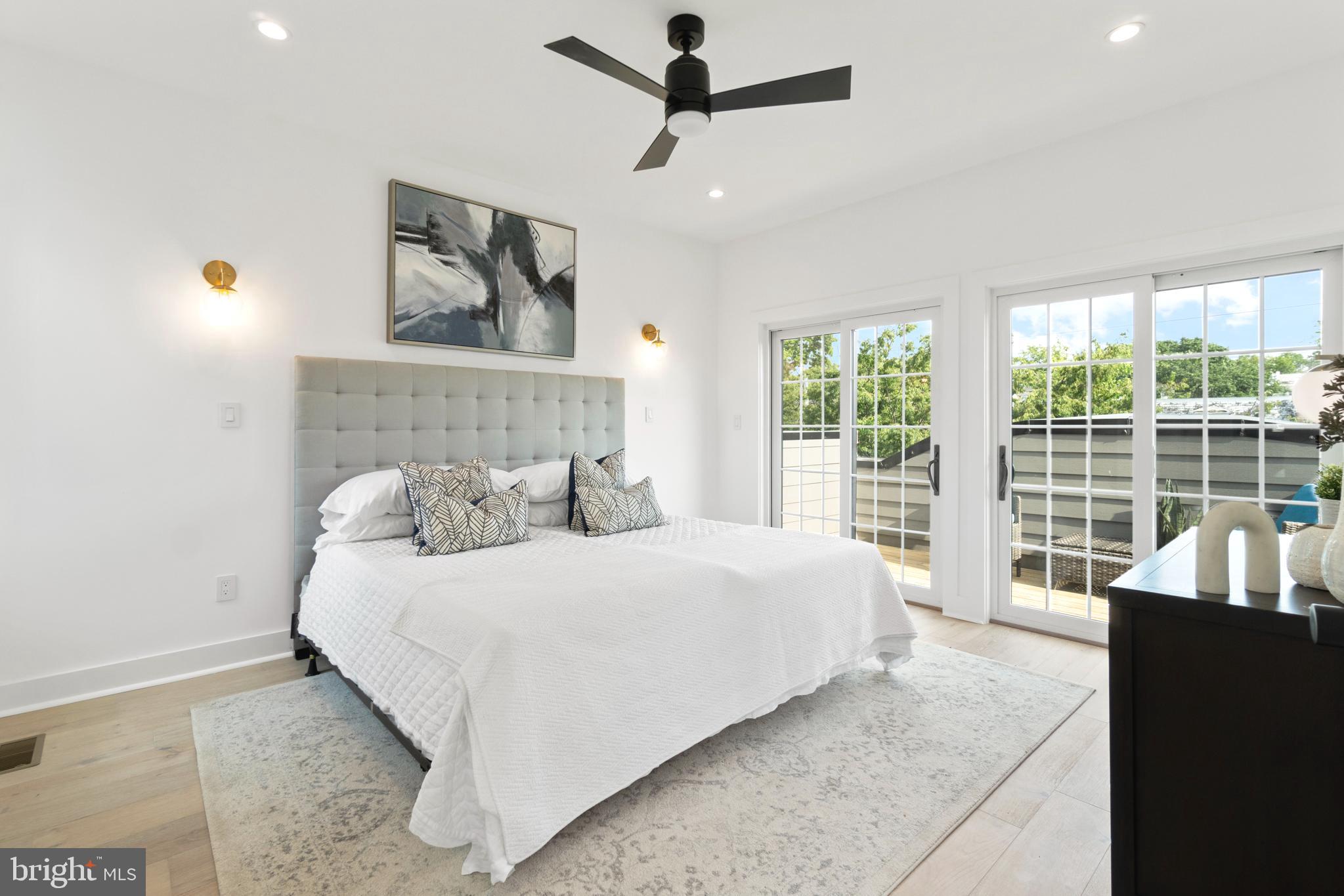 829 Decatur Street Northwest Washington, DC 20011 - Photo 19 of 42 Top floor primary suite