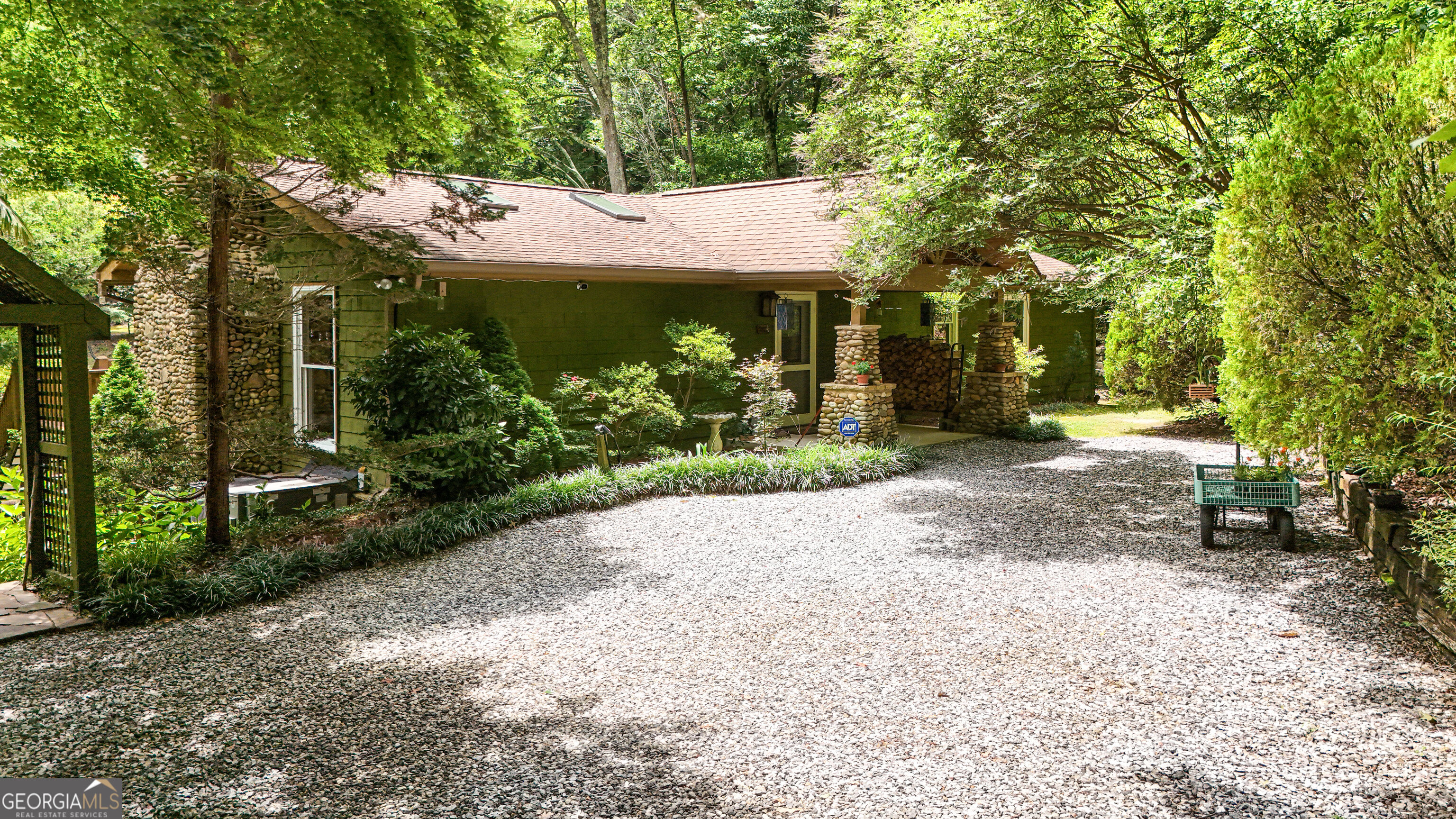858 Wooten Road Cleveland, GA 30528 - Photo 2 of 45 Gallery Image 2