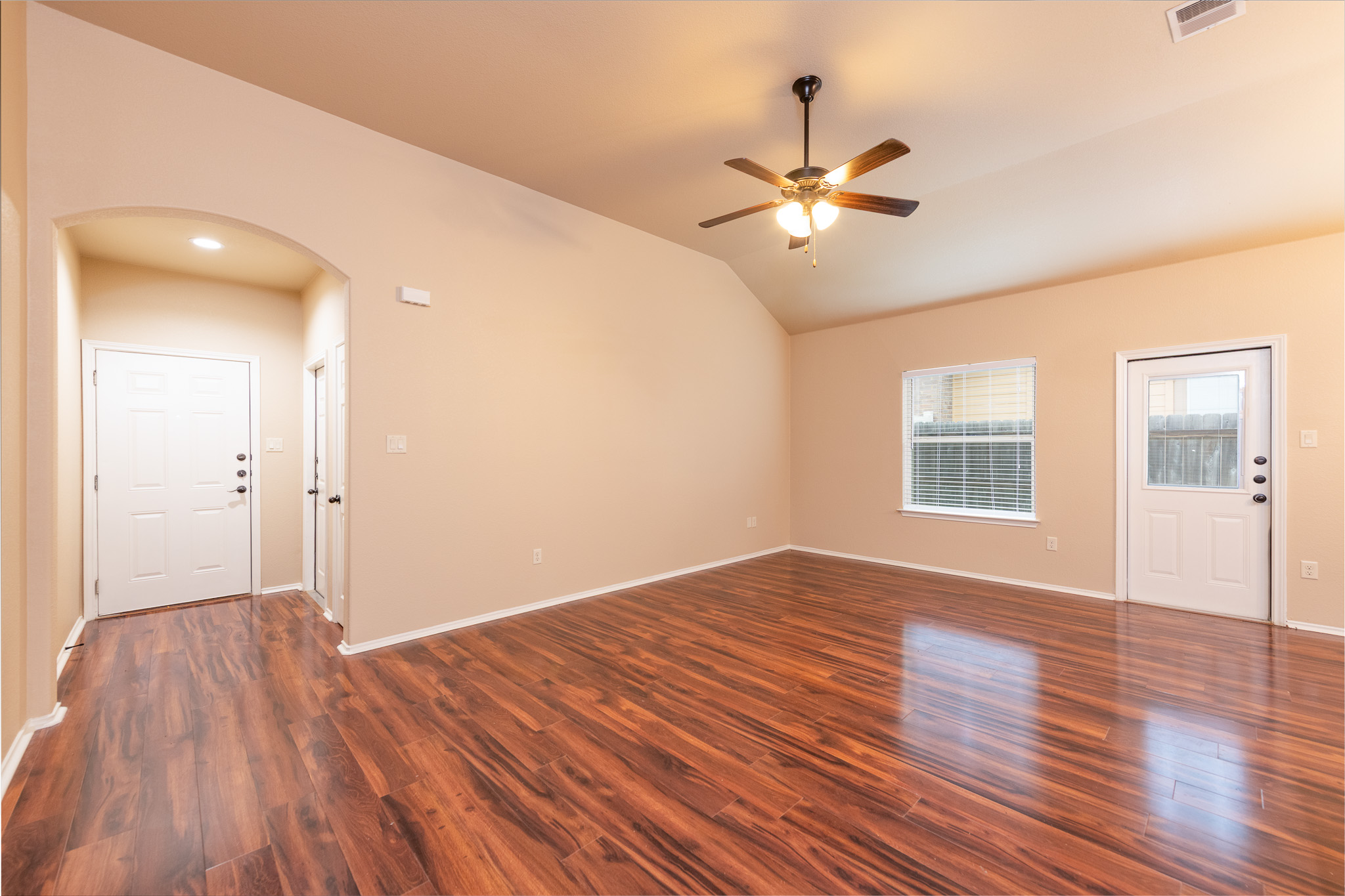 436 Jack Rabbit Lane Buda, TX 78610 - Photo 11 of 39 UNIT A INTERIOR
