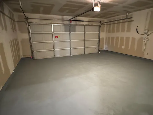 $2,400 | 1362 Los Olmos Lane, Crandall, TX 75114