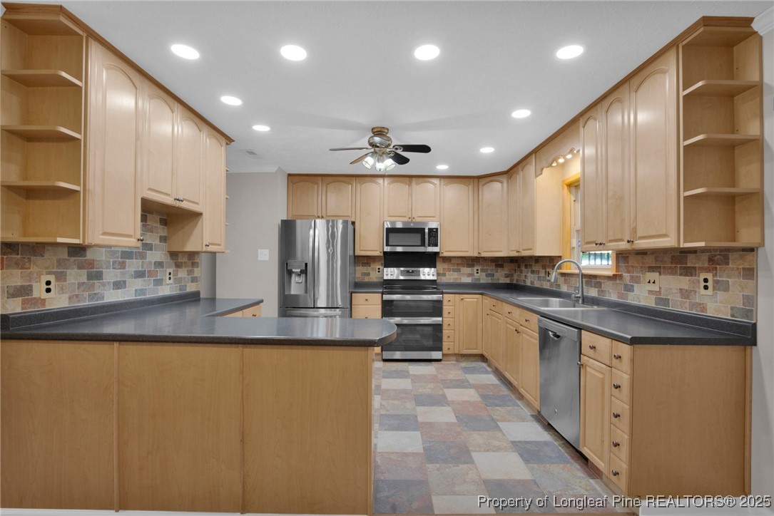 4809 Old Field Road Fayetteville, NC 28304 - Photo 12 of 31 Gallery Image 12