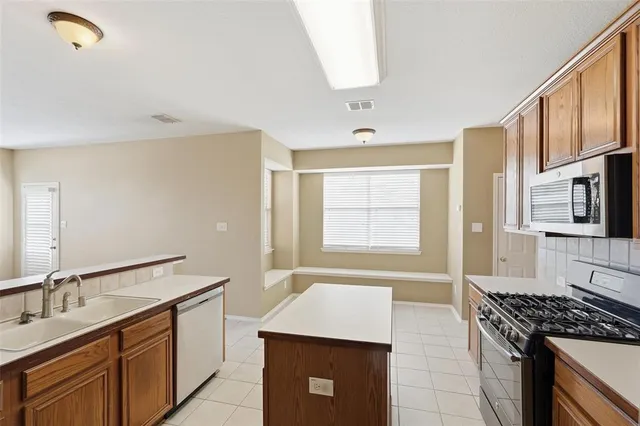 $2,595 | 3409 Loblolly Lane, McKinney, TX 75070