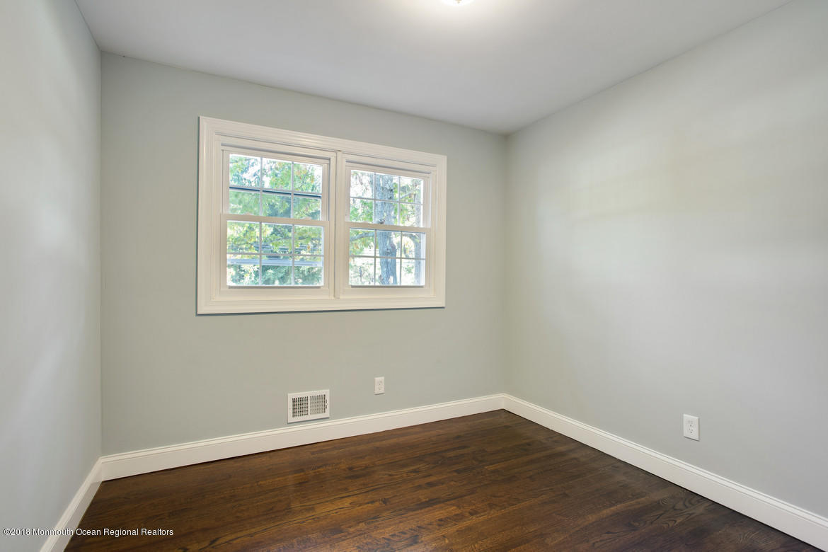 494 Toms River Road Jackson, NJ 08527 - Photo 19 of 32 28Bedroom