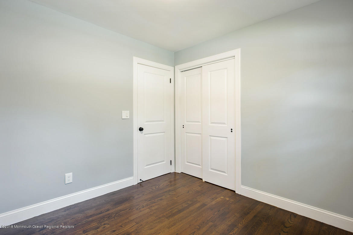 494 Toms River Road Jackson, NJ 08527 - Photo 20 of 32 29Bedroom