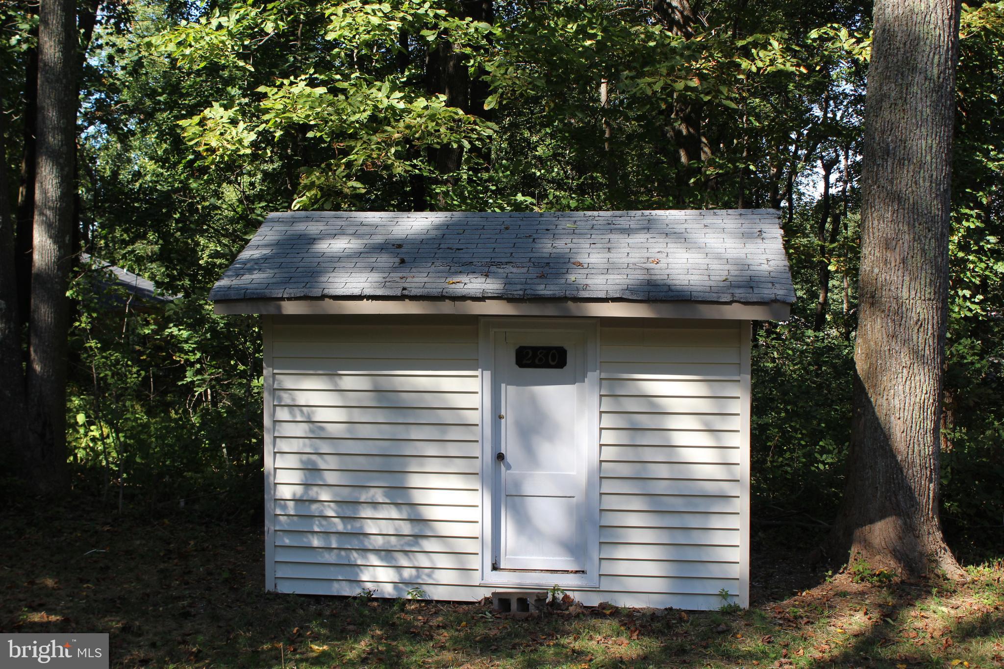 280 Chester Gap Road Chester Gap, VA 22623 - Photo 82 of 90 Storage unit