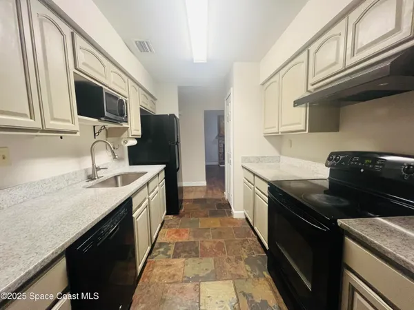 $2,100 | 4719 Chicago Street, Cocoa, FL 32927