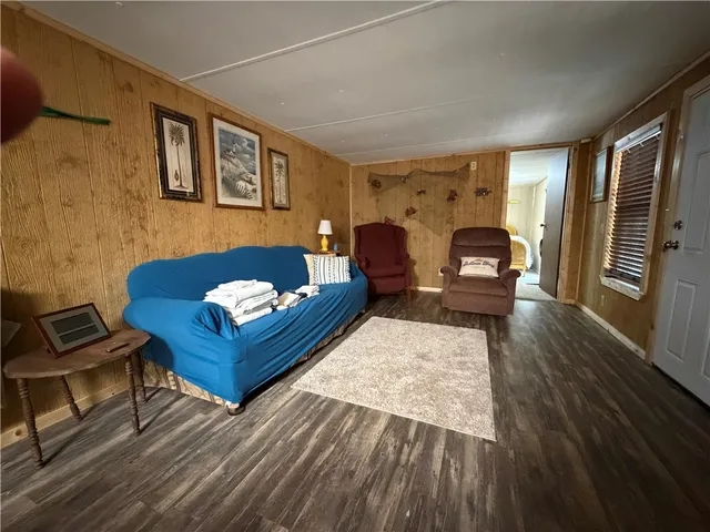 $215,000 | 1112 Moore Haven Cir N East, Townsend, GA 31331