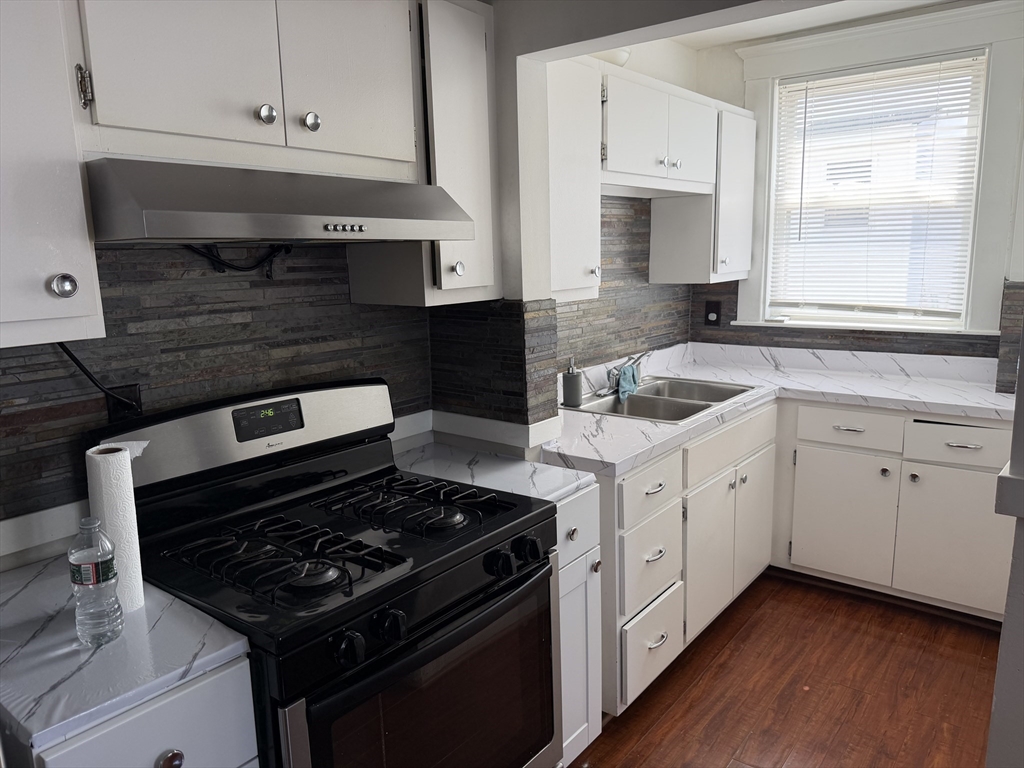 13 Nelson Road, Unit 1 Peabody, MA 01960 - Photo 13 of 21