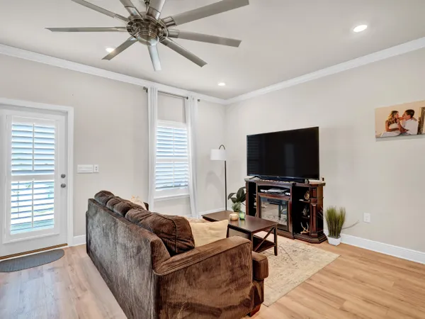 $410,000 | 21 Redbird Loop, Destin, FL 32541