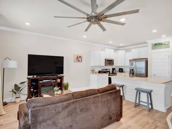$410,000 | 21 Redbird Loop, Destin, FL 32541