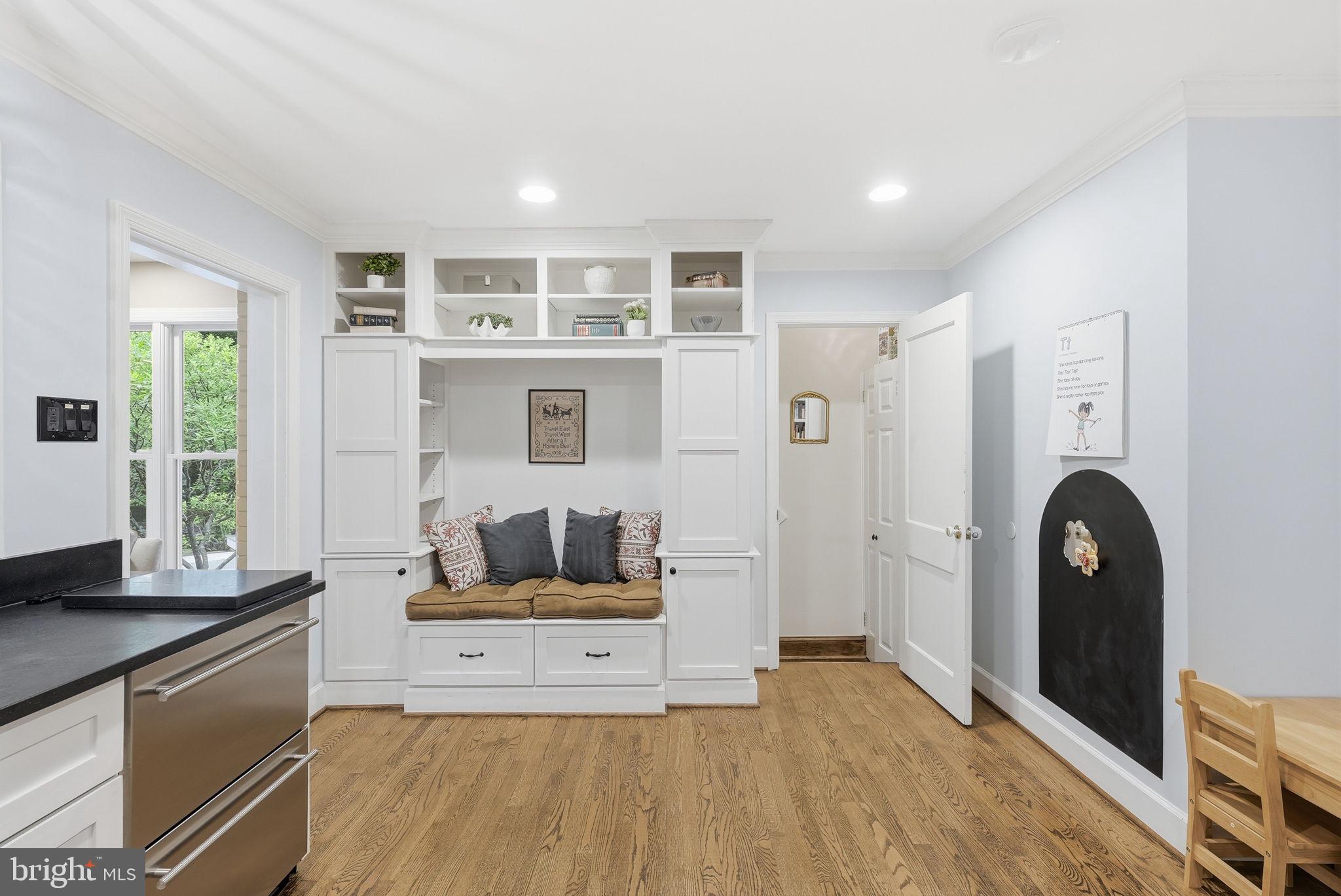 11744 Stuart Mill Road Oakton, VA 22124 - Photo 16 of 66 Gallery Image 16