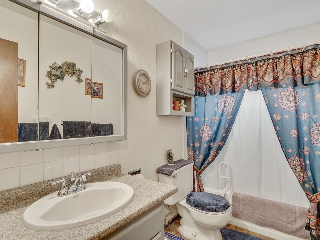 622 Broken Spoke Road Grand Junction, CO 81504 - Photo 11 of 25 Gallery Image 11