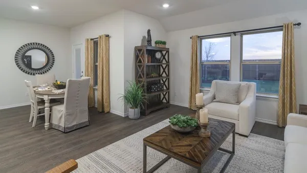 $284,990 | 1006 Barton Drive, Ennis, TX 75119