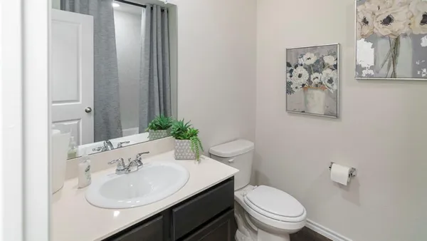 $284,990 | 1006 Barton Drive, Ennis, TX 75119