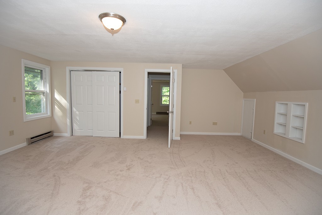 29 New Boston Road Dudley, MA 01571 - Photo 16 of 28 Gallery Image 16
