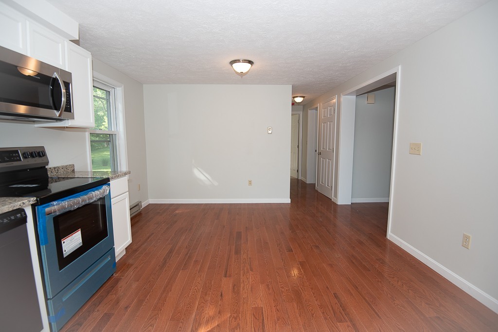 29 New Boston Road Dudley, MA 01571 - Photo 3 of 28 Gallery Image 3
