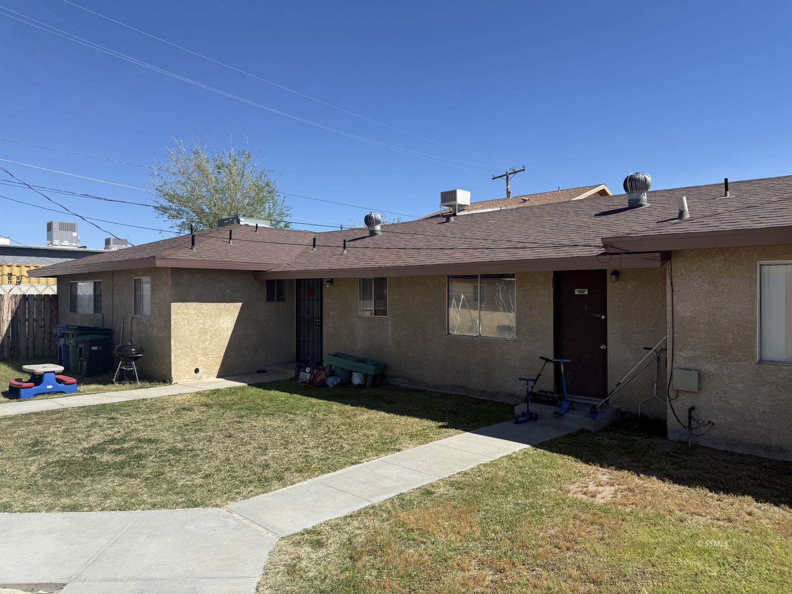 120 East Parkview Avenue Ridgecrest, CA 93555 - Photo 7 of 15 Gallery Image 7