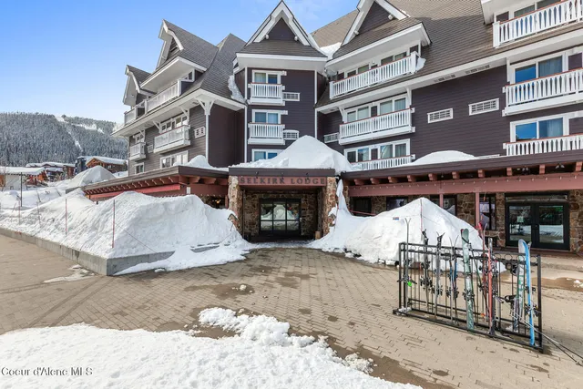 $649,000 | 72 Great Escape Road, Unit 410/412, Sandpoint, ID 83864