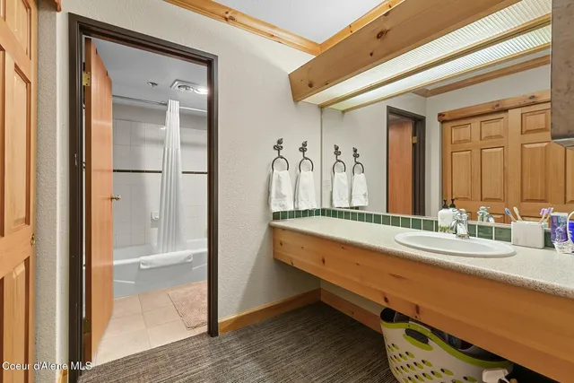 $649,000 | 72 Great Escape Road, Unit 410/412, Sandpoint, ID 83864