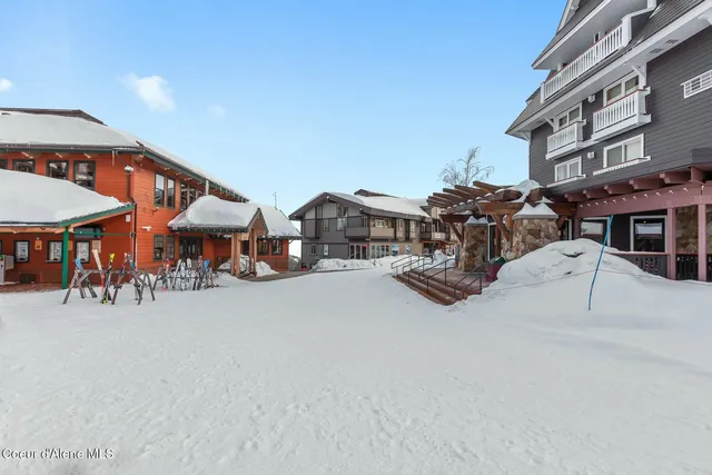 $649,000 | 72 Great Escape Road, Unit 410/412, Sandpoint, ID 83864