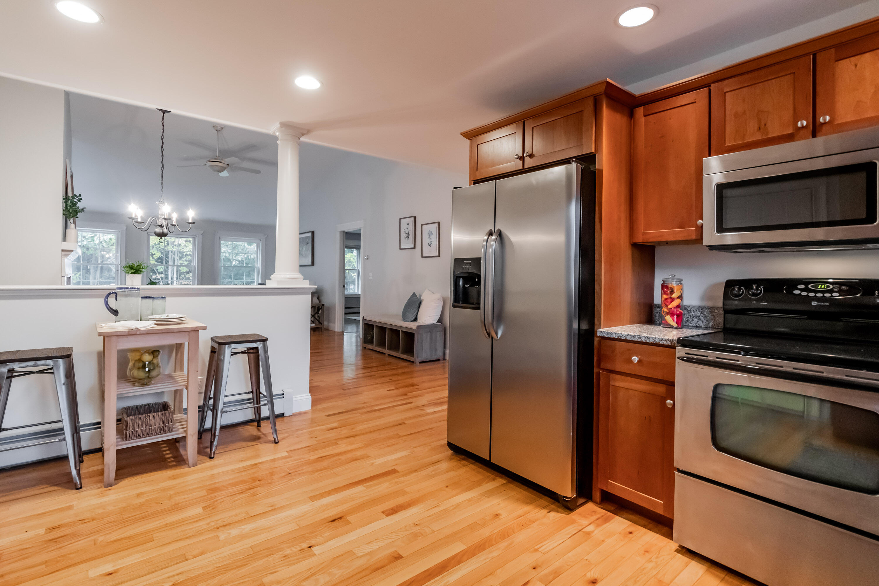 4 Sand Point Lane, Unit 3 Cumberland Foreside, ME 04110 - Photo 9 of 39 20231016ms-81017