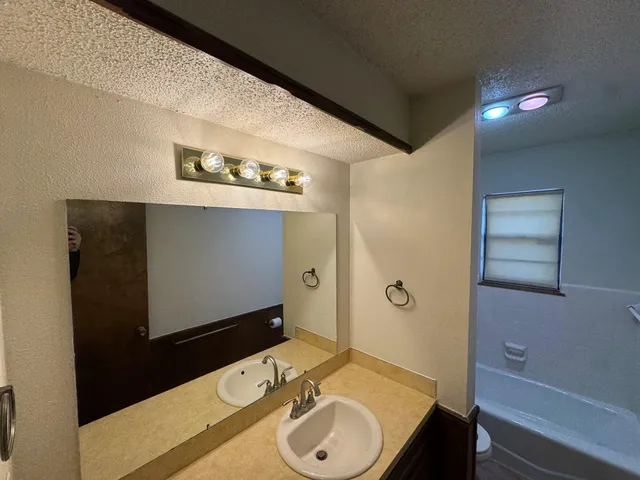 $1,150 | 7819 Memphis Avenue, Unit A, Lubbock, TX 79423
