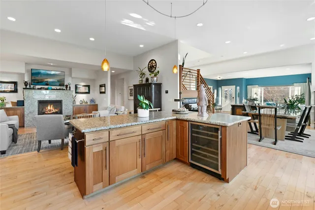 $1,450,000 | 218 South 210th Street, Des Moines, WA 98198