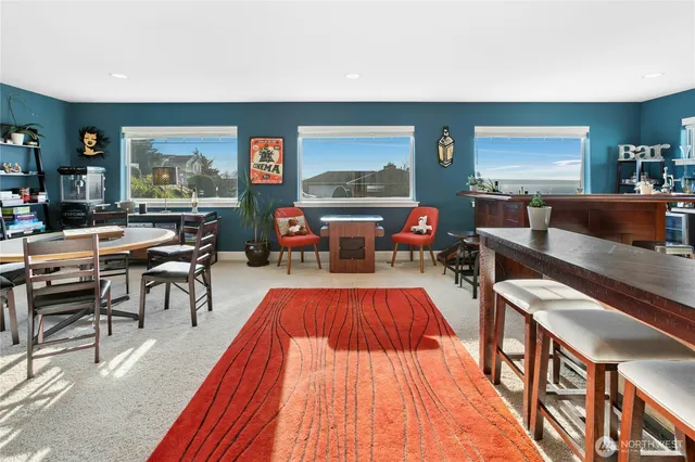 $1,450,000 | 218 South 210th Street, Des Moines, WA 98198