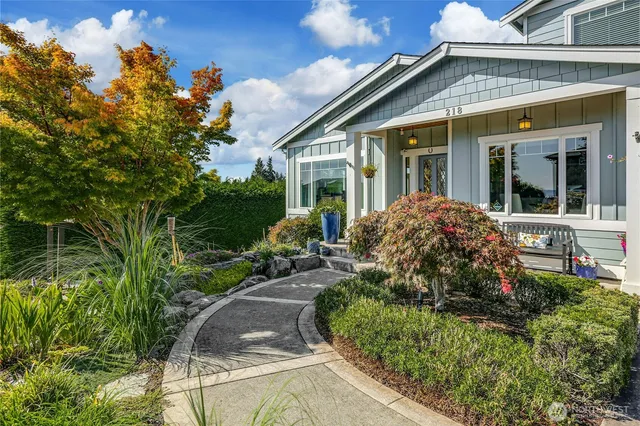 $1,450,000 | 218 South 210th Street, Des Moines, WA 98198